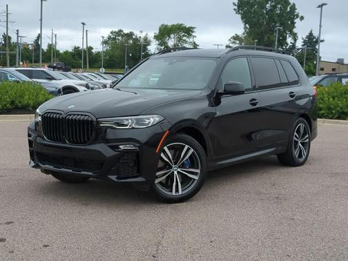 2022 BMW X7 xDrive40i