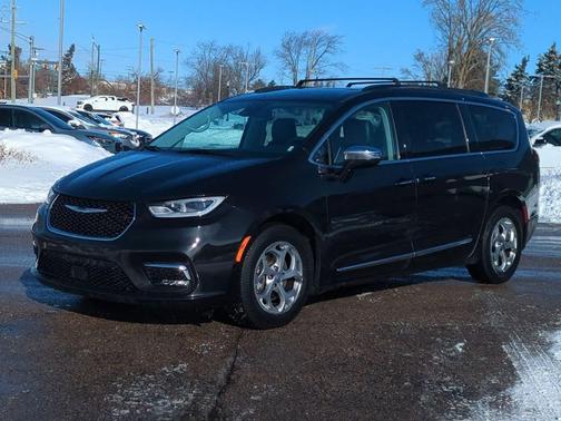 2023 Chrysler Pacifica Limited