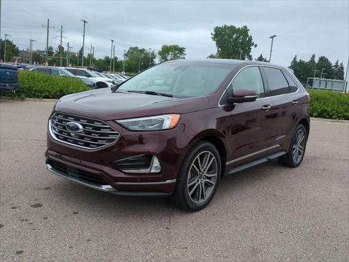2019 Ford Edge Titanium