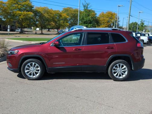 2019 Jeep Cherokee Latitude
