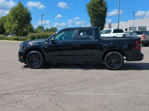 2025 Ford Maverick Lobo High