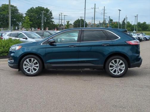 2020 Ford Edge Titanium