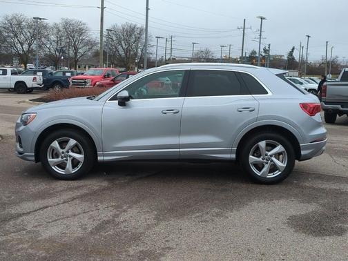 2020 Audi Q3 45 Premium