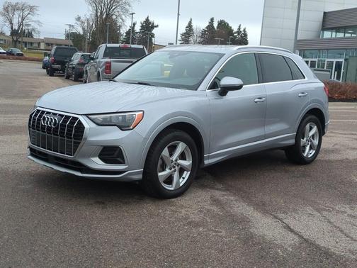 2020 Audi Q3 45 Premium