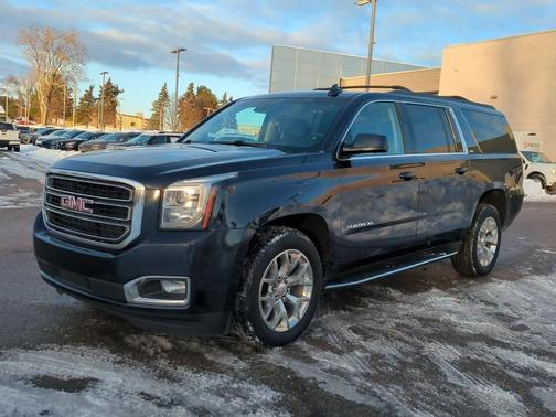 2020 GMC Yukon XL SLT