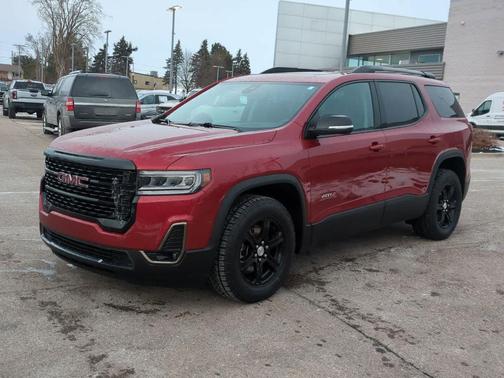 2023 GMC Acadia AT4