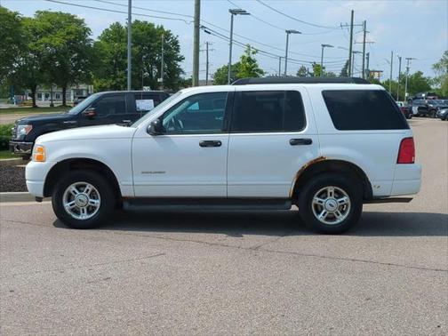 2005 Ford Explorer XLT