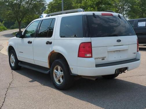 2005 Ford Explorer XLT