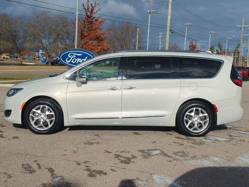2020 Chrysler Pacifica Limited