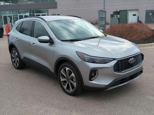 2023 Ford Escape Platinum