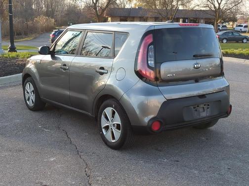 2016 Kia Soul Base