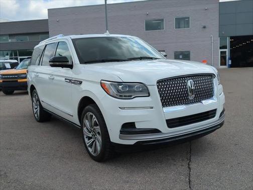 2022 Lincoln Navigator Reserve