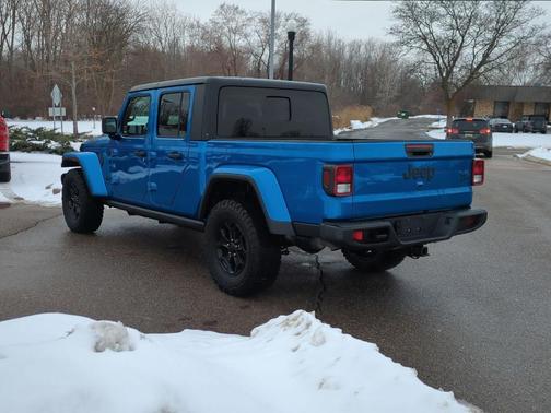 2021 Jeep Gladiator Sport