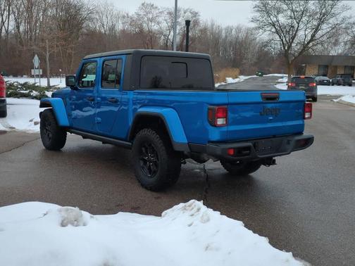 2021 Jeep Gladiator Sport