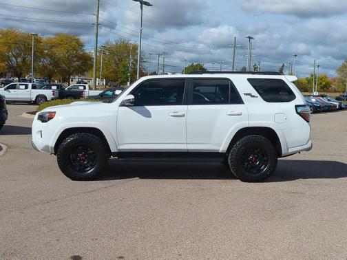 2024 Toyota 4Runner TRD Off Road Premium