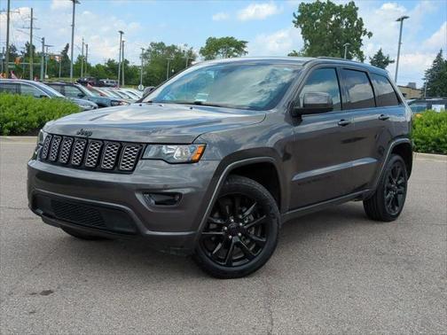 2020 Jeep Grand Cherokee Altitude