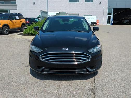 2019 Ford Fusion Hybrid SE