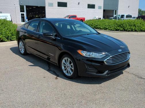 2019 Ford Fusion Hybrid SE