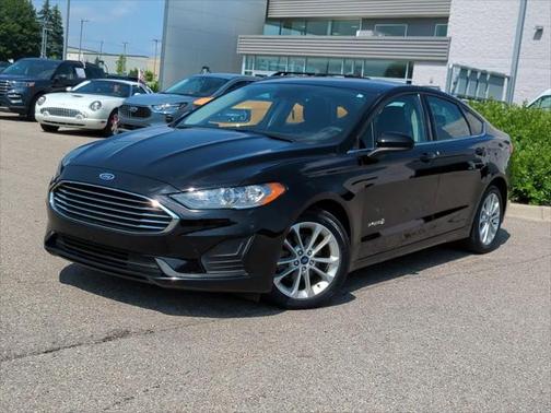 2019 Ford Fusion Hybrid SE