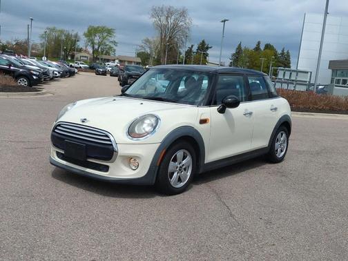 2015 MINI Hardtop Cooper
