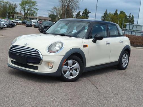 2015 MINI Hardtop Cooper