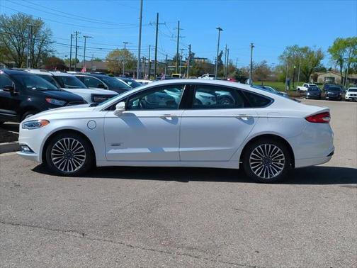 2017 Ford Fusion Energi SE Luxury