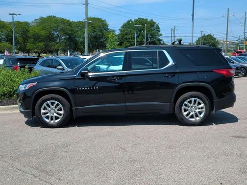2020 Chevrolet Traverse LT Cloth
