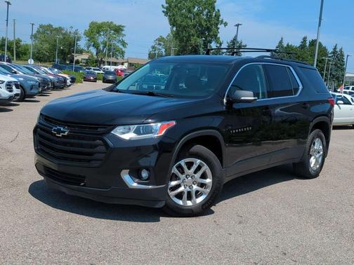 2020 Chevrolet Traverse LT Cloth
