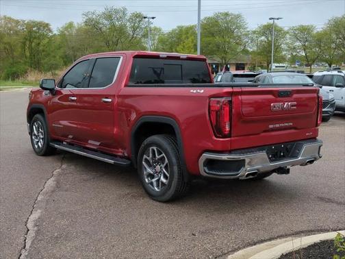 2024 GMC Sierra 1500 SLT