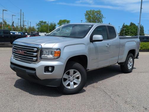 Quicksilver Metallic 2015 GMC Canyon SLE