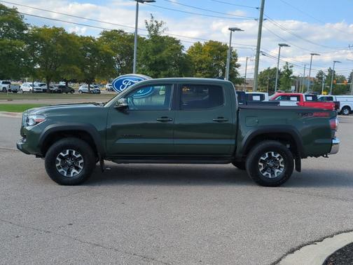 2022 Toyota Tacoma TRD Off Road