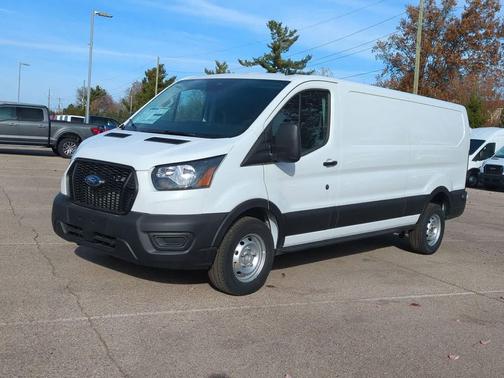 2025 Ford Transit-250 