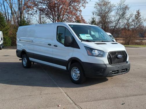 2025 Ford Transit-250 