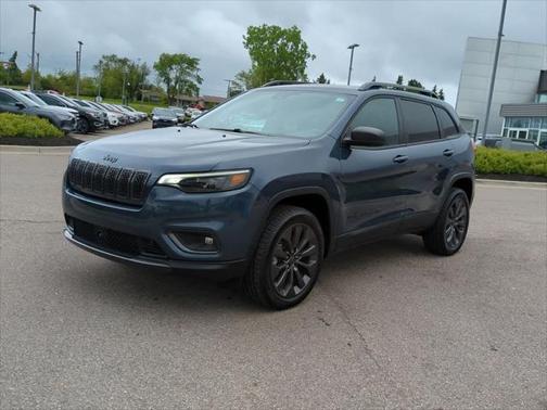 2021 Jeep Cherokee Latitude Lux