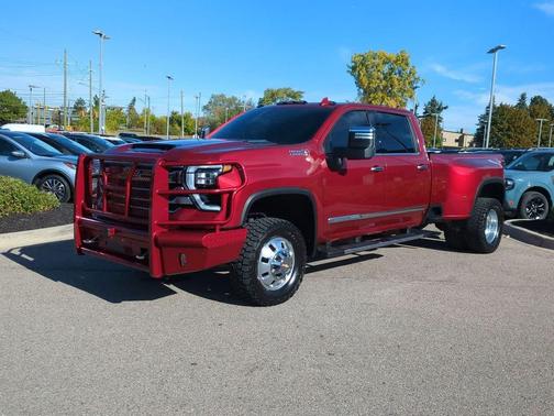 2025 Chevrolet Silverado 3500 High Country