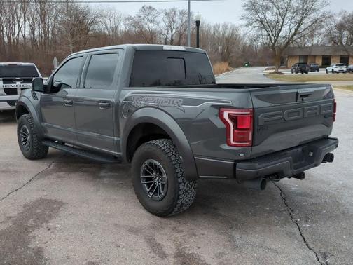 2020 Ford F-150 Raptor