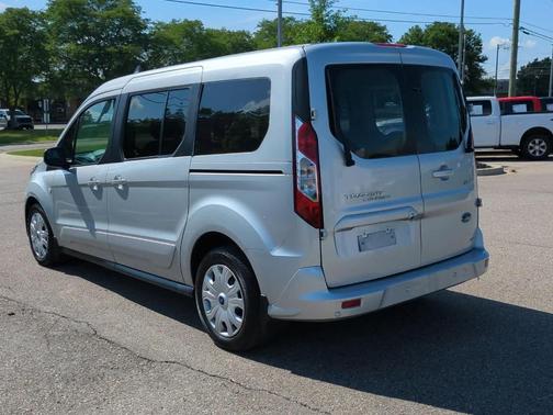 2022 Ford Transit Connect XLT