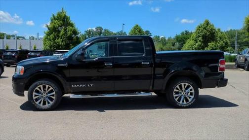 2008 Lincoln Mark LT