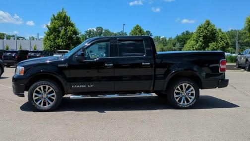2008 Lincoln Mark LT