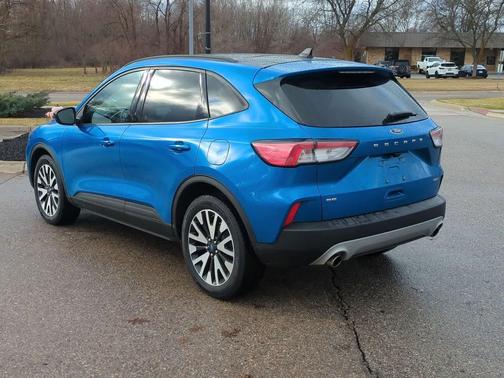 2020 Ford Escape SE Sport Hybrid