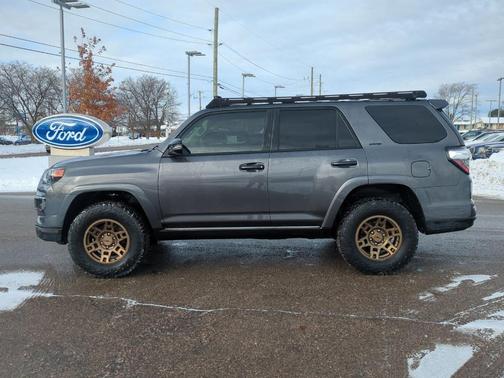 2021 Toyota 4Runner Nightshade