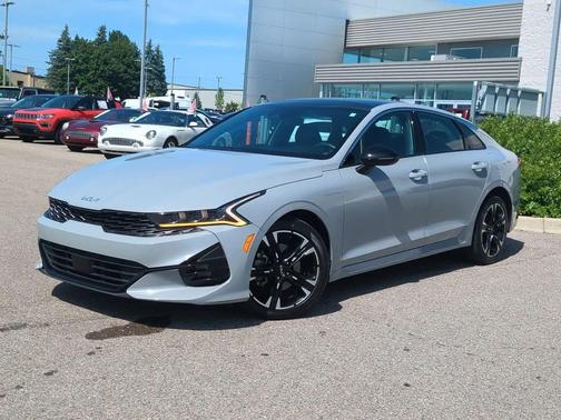 2023 Kia K5 GT-Line
