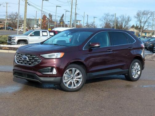2023 Ford Edge Titanium