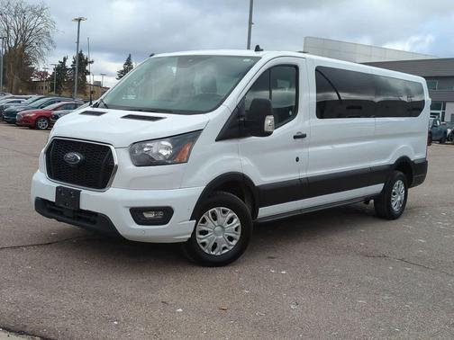2023 Ford Transit Connect XLT