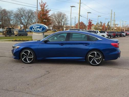 2022 Honda Accord Sport 2.0T