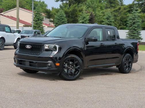 2025 Ford Maverick Lobo Standard