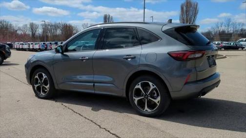 2025 Ford Escape ST-Line Elite