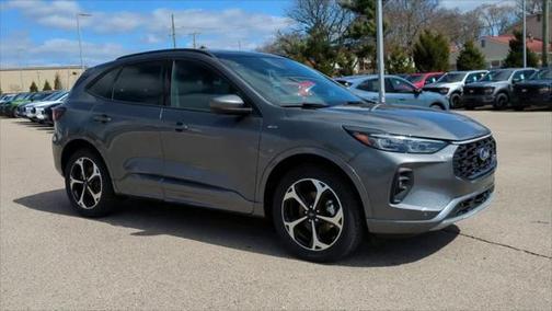 2025 Ford Escape ST-Line Elite