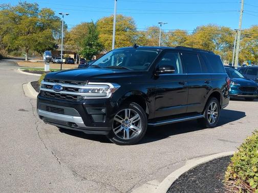 2022 Ford Expedition XLT