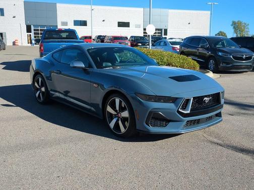 2025 Ford Mustang GT Premium